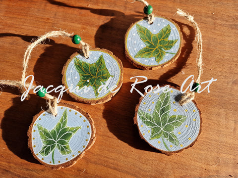 Small Yule Blessing / Decoration -Ivy