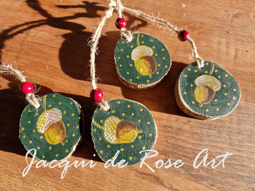 Small Yule Blessing / Decoration - Oak - 1 acorn