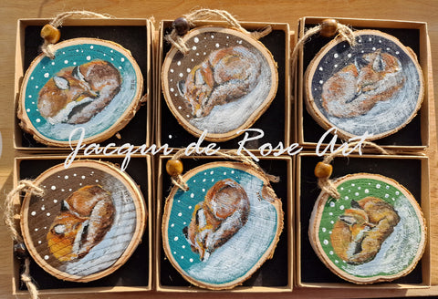 Keepsake, Wooden, Hand Painted, Animal Blessing with Gift Box 7-9cm . - FOX in snow